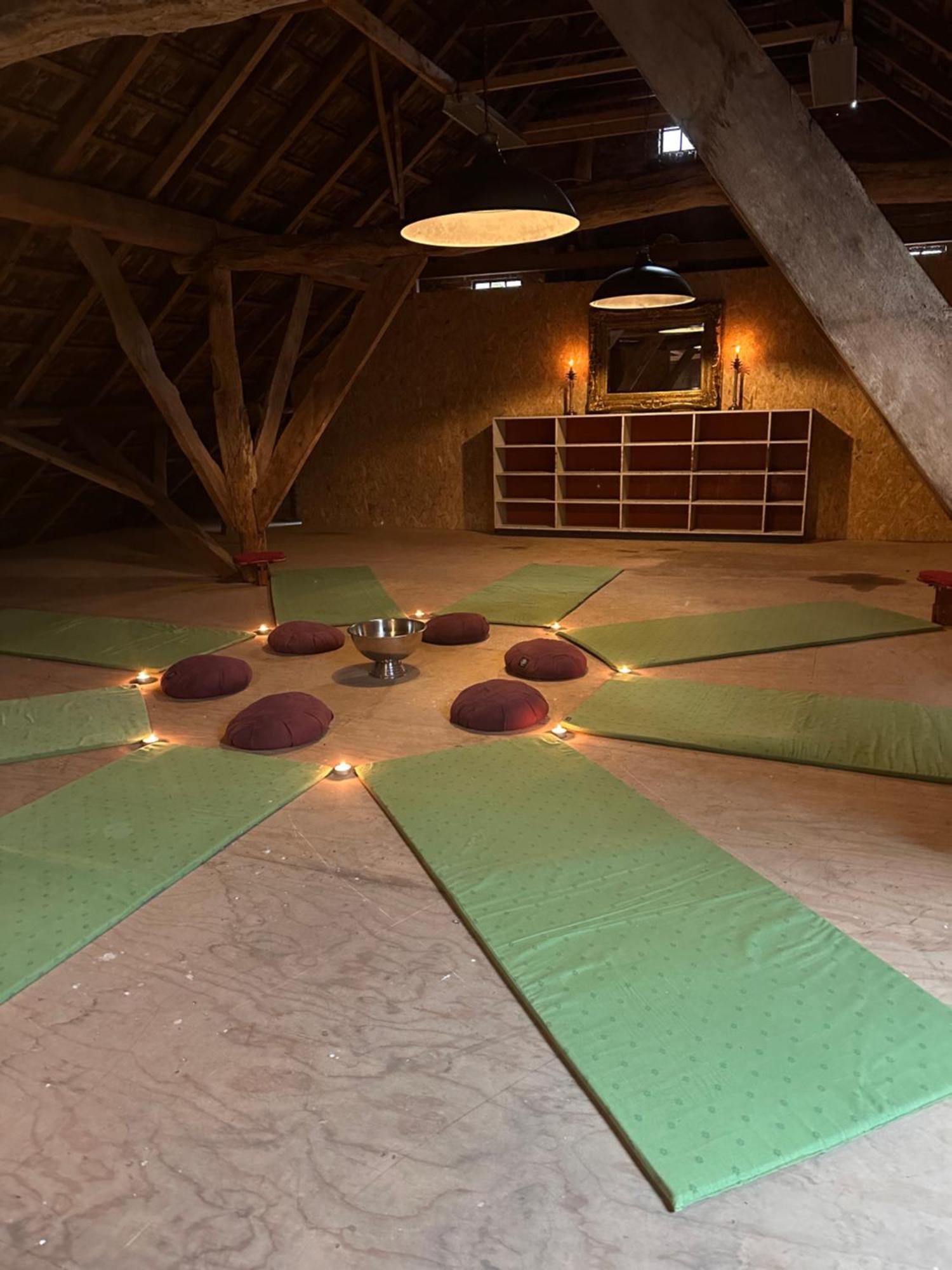 Hipsy-gipsy Retreat-ranch Heede